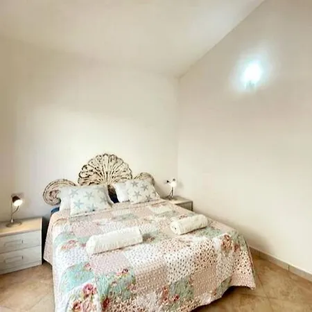 New With Stunning Sea View Apartment Isola Rossa (Sassari)